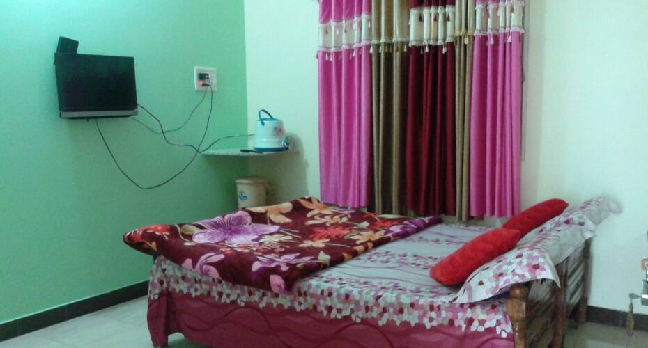 Firoz Makrani Home Stay, Junagadh 4